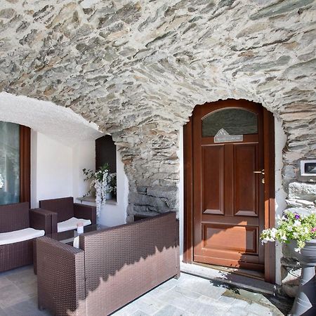 Maison Bebe Terre Blanche Aosta Buitenkant foto